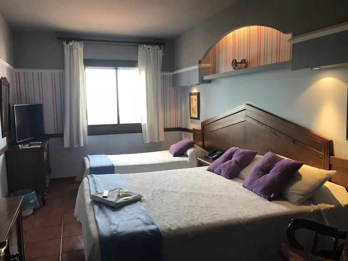 Hotel Y Bungalows Balcon De Competa
