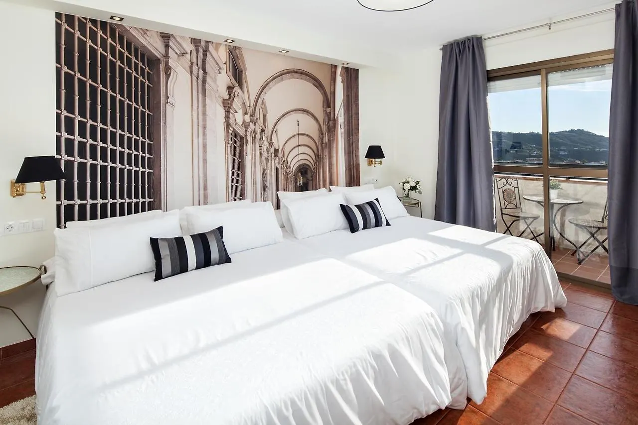 Hotel Y Bungalows Balcon De Competa